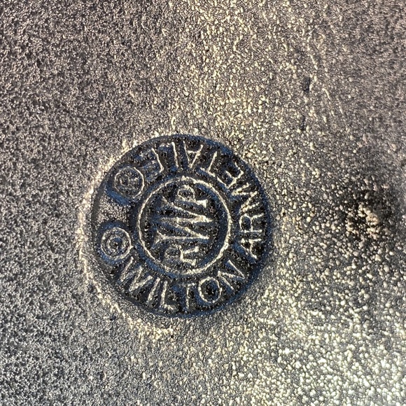 Wilton Armetale Large Platter w/Grape Pattern - Picture 4 of 6